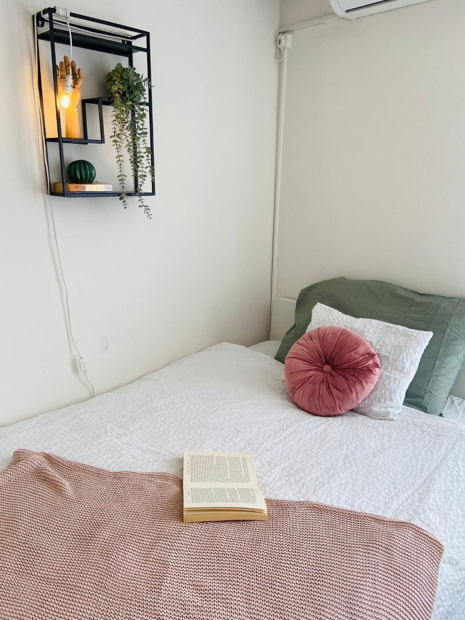 Cozy Studio On The Roof, Next To Incheba Expo Братислава Екстериор снимка